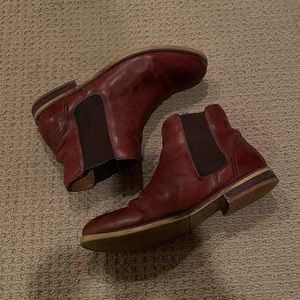 Aldo Leather Chelsea Boots, size 9.5